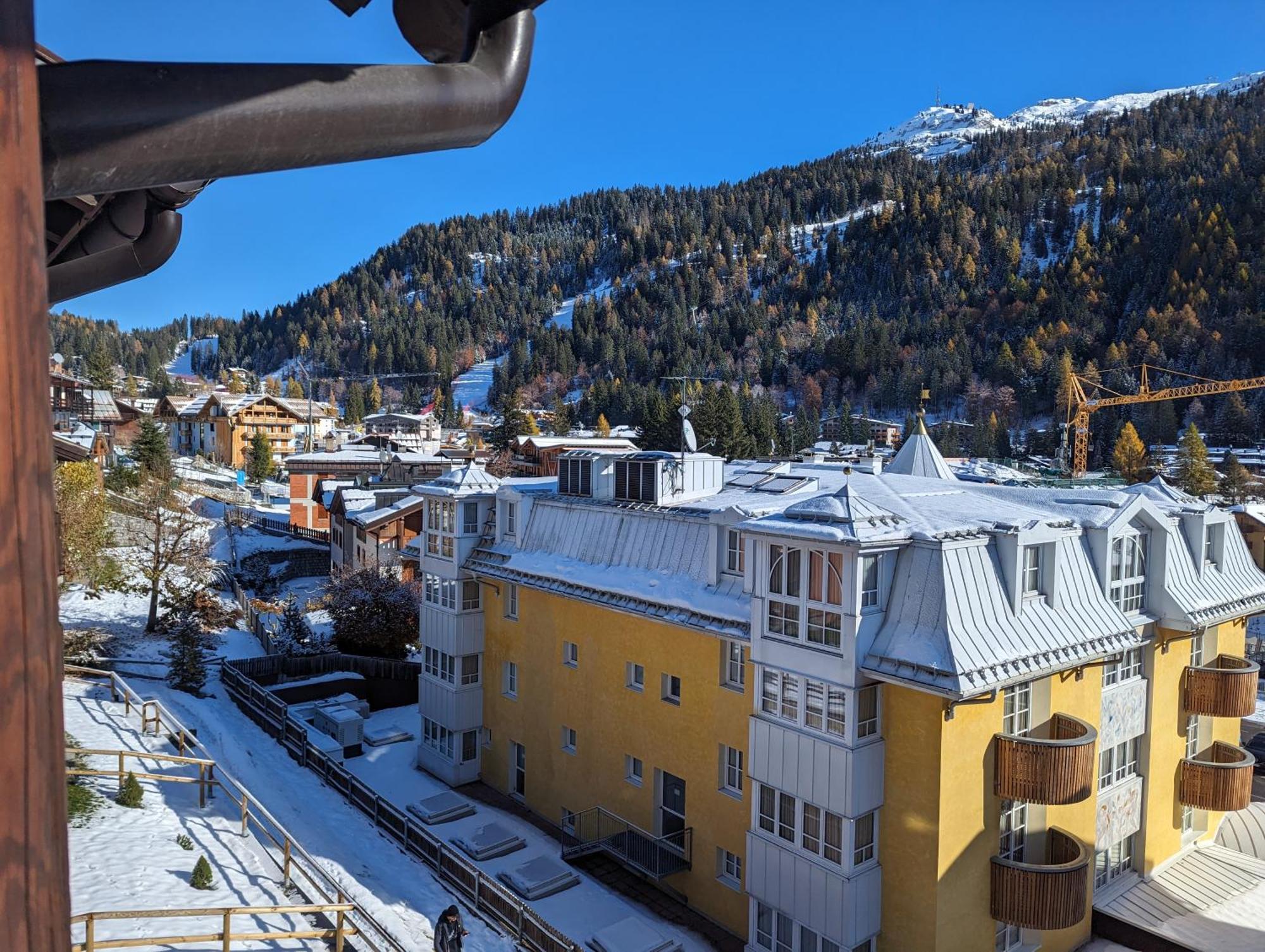 Апартаменты Casa Campiglio Centro Piano Alto Con Vista Мадонна-ди-Кампильо Экстерьер фото