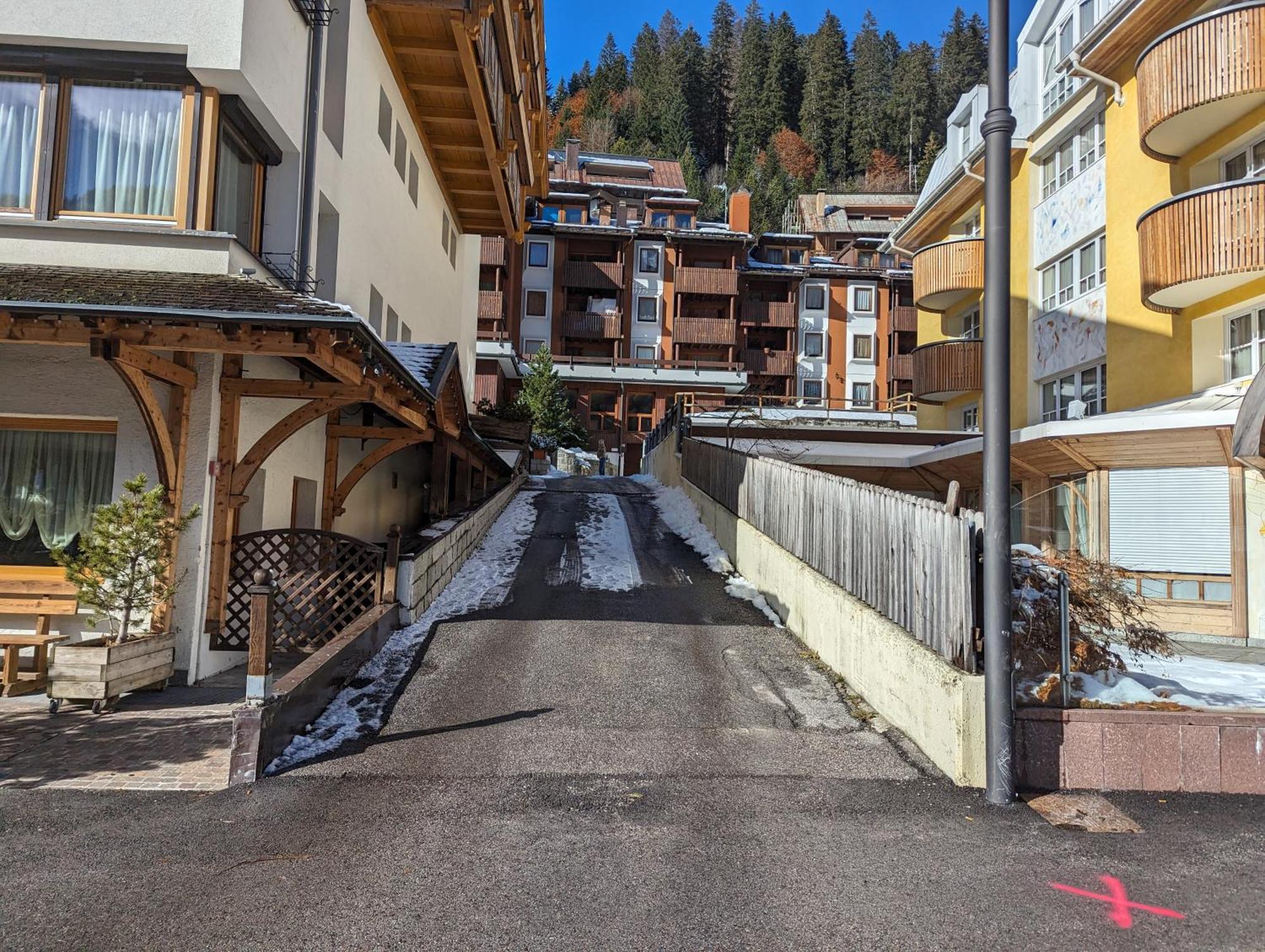 Апартаменты Casa Campiglio Centro Piano Alto Con Vista Мадонна-ди-Кампильо Экстерьер фото